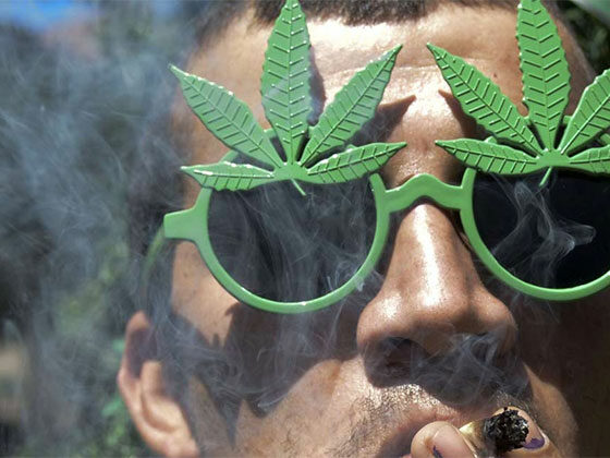 Unterschiede zwischen Entkriminalisierung und Legalisierung von Cannabis